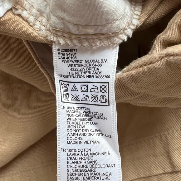 Forever 21  Shorts Womens Size Medium Chino Med Rise Waist - Picture 5 of 6